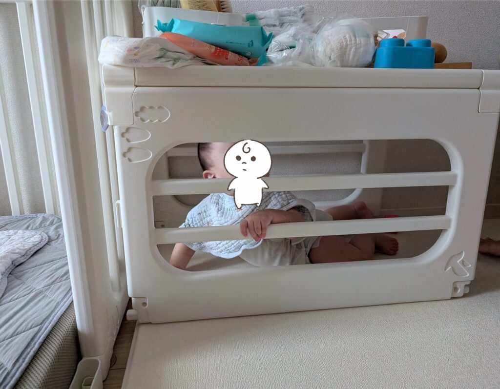 棚として使用するベビーサークル